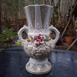 CAPODIMONTE porcelan vaza