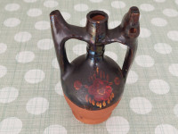 GLINENA PIŠČAL,VAZA,ČRNO ORANŽNE BARVE,VAZA IZ GLINE,GLINA