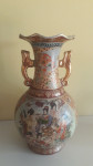 Kitajska vaza iz porcelana