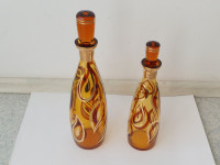 STARA STEKLENICA S ČEPOM,VAZA ZLATE BARVE,2 VAZI,STEKLO