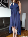 Elegantna obleka modre barve