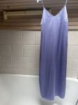 Vijolična elegantna obleka