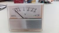 Analogni voltmeter 30V