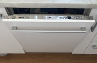 Vgradni pomivalni stroj BOSCH
