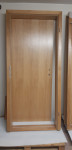 Vrata NOVA hrast  85  (leva) in + NOV podoboj 85 masiva (desni)