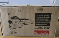MAKITA VIBRACIJSKI BRUSILNIK BO4900