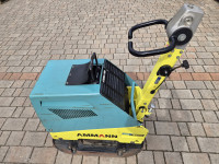 Vibro ploča nabijač Ammann wacker Bomag valjak bager demper  traktor