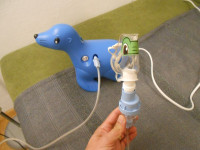 prodamo vlažilec ali respirator za otroke v obliki tjulna