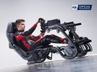 VOLANI SIMRACING NA WWW.PLAYGAME.SI