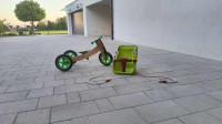 Lesen tricikel-poganjalec in gugalnica