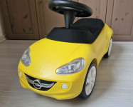 Otroški avto poganjalec Opel Adam