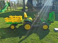 Peg perego traktor
