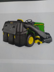 JOHN DEERE - koš za pobiranje trave ali listja 500 literski