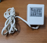 Polnilec adapter napajalnik 12V 450mA (Tip 116960-00)