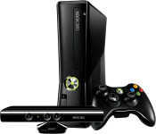 Obnovljen Xbox 360 Slim 250GB s Kinect kamero in RGH odklepom + 2 leti