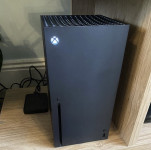 Prodam XBOX SERIES X (dobro ohranjen+ elite controller)