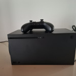 Xbox Serije X, 1tb plus 27 iger