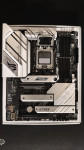 Matična plošča Asus ROG STRIX B650-A GAMING WIFI