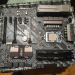 MSI Tomahawk Z270 + i5 7600K + G.Skill 16GB 3200MHz