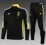 Juventus Trekking trenirka | Juve | majica, hlače | S, M | nova