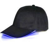 LED baseball kapa s šiltom črna