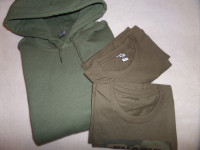Pulover s kapuco  SV + 2x olivni majici, št. 164/170 (NOVO)