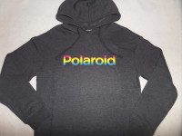 Pulover z kapuco Polaroid, št. 170/176 (NOV)