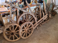 Starinski leseni voz
