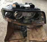 A4 B6 XENON sprednja desna luč AUDI spredaj desno 2000-2004