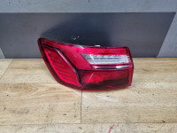 Audi A4 b9 lift KARAVAN ZADNJA LEVA LUČ 8W9945069AA