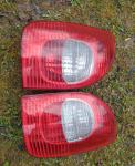 citroen xsara picasso 2006 luči zadaj luč leva desna original zadnje