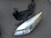 renault megane 3 2010 žaromet spredaj nosilec prednja luč original lev