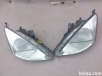 ford focus žaromet spredaj prednje luči luč žarometi levo de