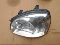 hyundai accent luč spredaj žaromet