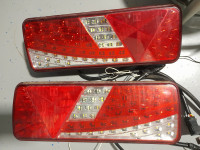 Komplet zadnjih luči