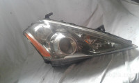 Nissan murano prednji levi desni žaromet luč xenon