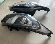 Originalni ŽAROMET Hyundai i30 sprednji LEVI + DESNI - prodam