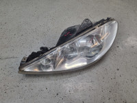 Peugeot 206 SPREDNJA LEVA LUČ ŽAROMET