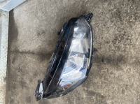 Peugeot 208 desna led luč