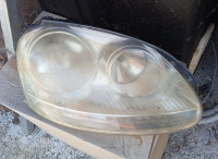 prednji levi žaromet za golf V