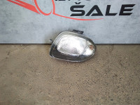 Renault Clio 2 1998-2001 sprednji levi žaromet luč