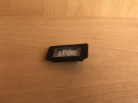 serija 1 2 3 5 x5 f22 f30 f10 osvetlitev tablice LED BMW 7193293