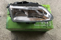 SPREDNJA DESNA LUČ ŽAROMET DESNO RENAULT ESPACE 89004864