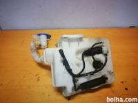 Volkswagen Golf 5 Jetta posoda za pranje stekel motorček