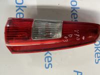 VOLVO V70 2003 LUČ ZADAJ DESNA