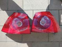 VW volkswagen golf 5 luči zadaj zadnja luč levo desno limuzina karavan