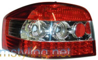 Zadnje LED luči Audi A3 8P rdeče-krom