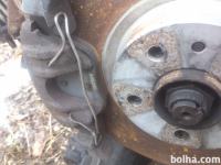 alfa romeo 147 1.9 85kw 88kw diski textar spredaj malo rabljeno