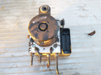 alfa romeo giulietta 2.0 abs črpalka pumpa