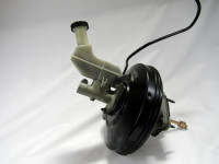 SERVO OJACEVALNIK ZAVOR S PUMPO OEM N. 8200249245 ORIGINAL REZERVNI DE